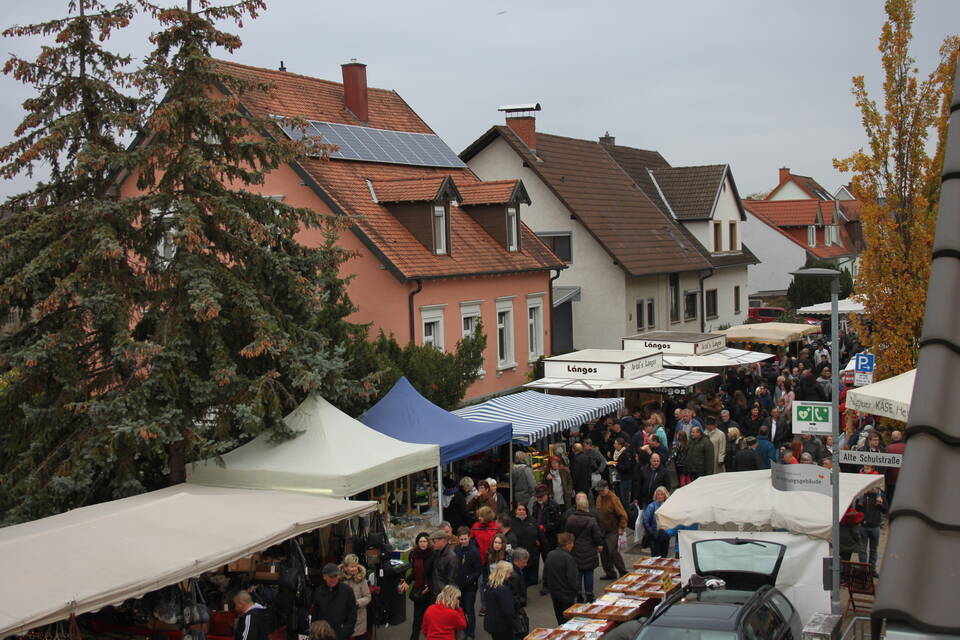 St. Leon-Roth bei Heidelberg - Sauerkrautmarkt am 08.11 + 09.11